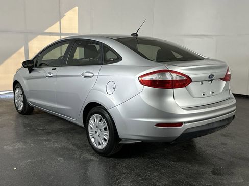 Used 2019 Ford Fiesta S image 9