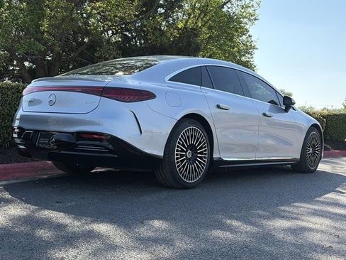 Certified 2023 Mercedes-Benz EQS 580 4MATIC Sedan image 3