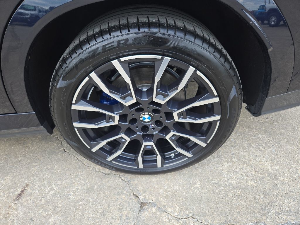 Used 2024 BMW X6 xDrive40i w/ Executive Package AWD/4WD image 24