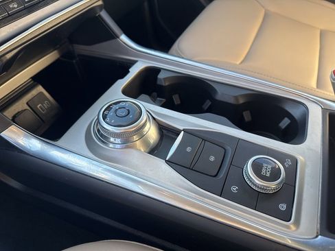 Certified 2024 Ford Explorer XLT w/ Equipment Group 202A image 23