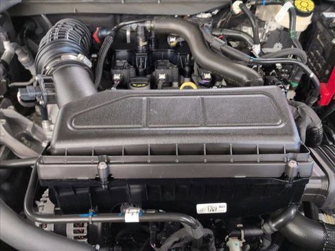 Used 2025 Ford Escape ST-Line image 22