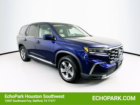 Used 2025 Honda Pilot EX-L image 1