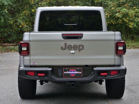 Used 2020 Jeep Gladiator Rubicon image 11