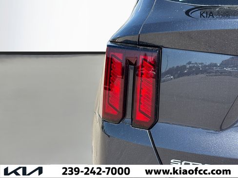 New 2026 Kia Sorento S image 10