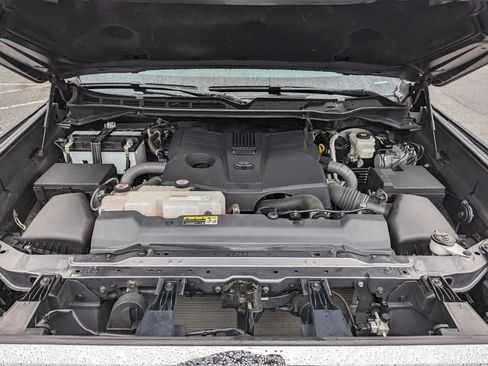 Used 2022 Toyota Tundra SR5 w/ TRD Off-Road Package image 43