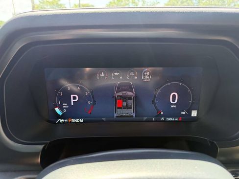 Used 2025 Ford F150 Raptor AWD/4WD image 15