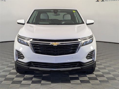 Certified 2024 Chevrolet Equinox LT image 3