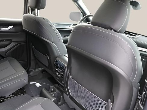 New 2025 Jeep Grand Cherokee L Laredo w/ Luxury Tech Group I image 21