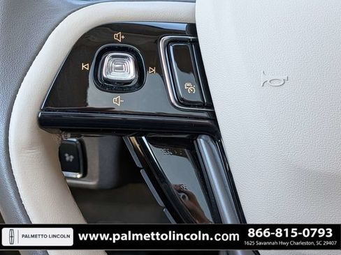 Used 2024 Lincoln Corsair Reserve w/ Equipment Group 201A AWD/4WD image 27