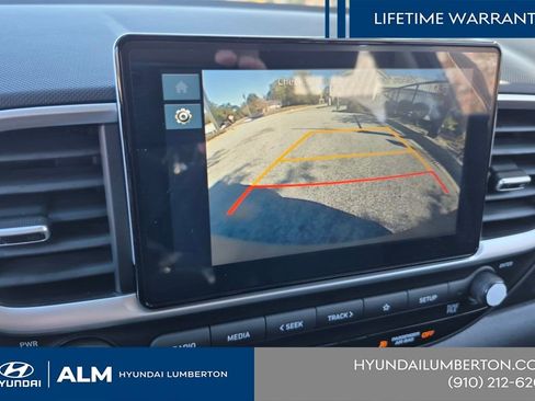 New 2026 Hyundai Venue SE FWD image 23