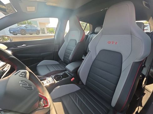 Certified 2025 Volkswagen GTI Autobahn FWD image 11