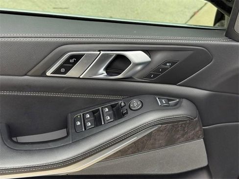 Used 2019 BMW X5 xDrive40i w/ Executive Package image 16