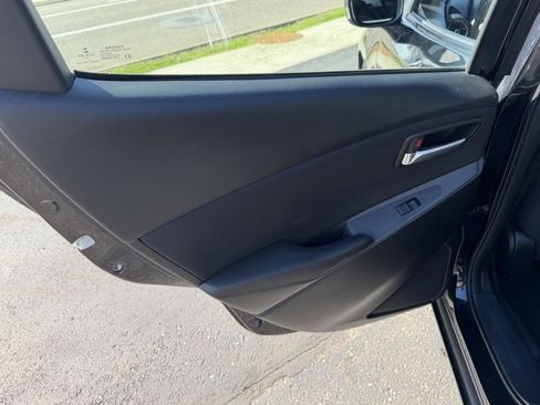 Used 2018 Toyota Yaris iA image 14