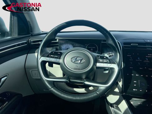 Used 2024 Hyundai Tucson Limited image 31