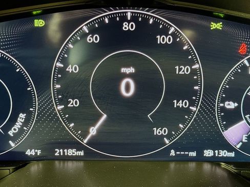 Used 2024 MAZDA CX-90 Plug-In Hybrid w/ Preferred image 31