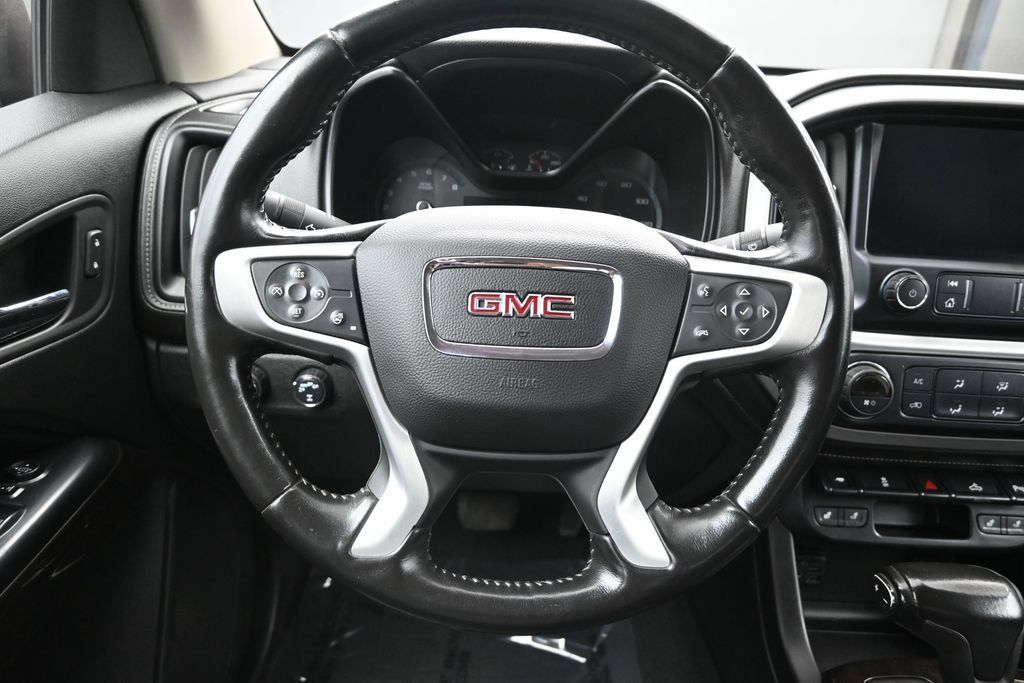 Used 2020 GMC Canyon SLT w/ Trailering Package AWD/4WD image 13