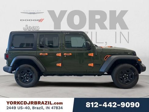 Used 2021 Jeep Wrangler Unlimited Sport AWD/4WD image 6