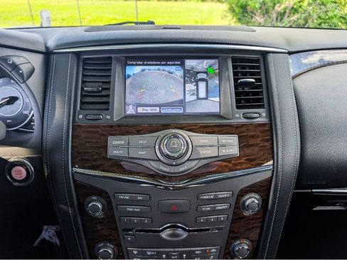 Used 2017 Nissan Armada Platinum AWD/4WD image 28