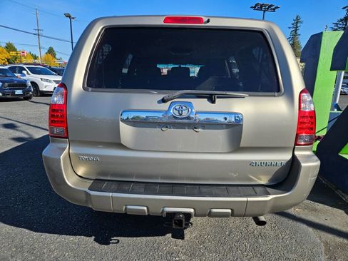 Used 2008 Toyota 4Runner SR5 image 4