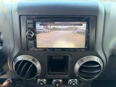 Used 2014 Jeep Wrangler Sport w/ Quick Order Package 24S AWD/4WD image 20