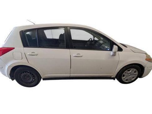 Used 2012 Nissan Versa 1.8 S w/ Plus Pkg FWD image 7