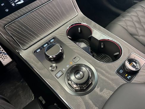 New 2026 Genesis GV80 3.5T e-SC image 22