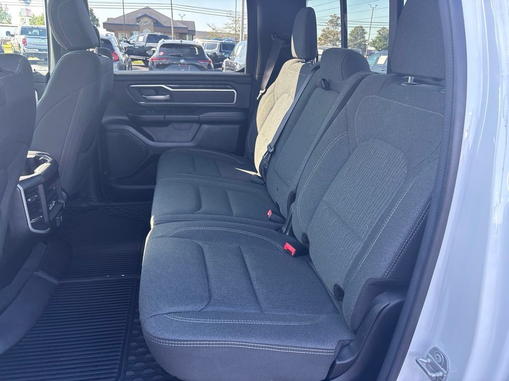 Used 2020 RAM 1500 Big Horn AWD/4WD image 26