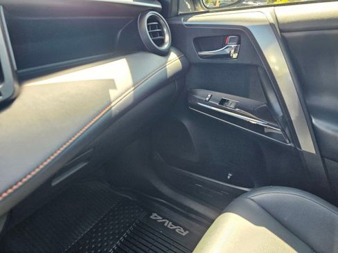 Used 2017 Toyota RAV4 SE w/ Power Extra Value Package image 36