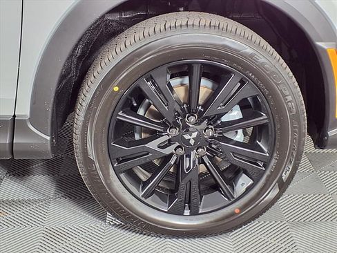 New 2026 Mitsubishi Eclipse Cross Black Edition image 28