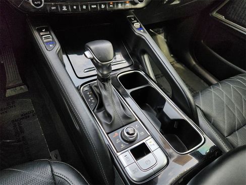 Used 2023 Kia Telluride EX X-Line image 19