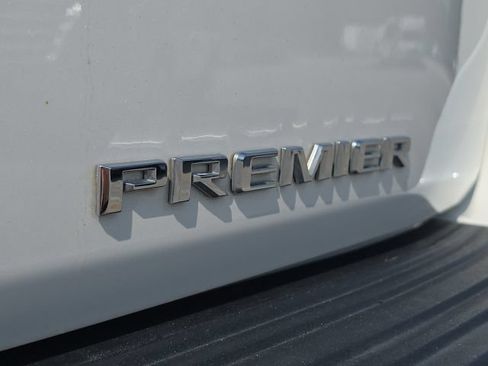 Used 2023 Chevrolet Tahoe Premier w/ Premium Package 2 RWD image 9