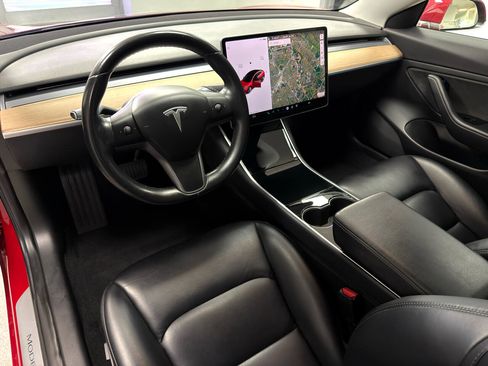 Used 2018 Tesla Model 3 Long Range image 24