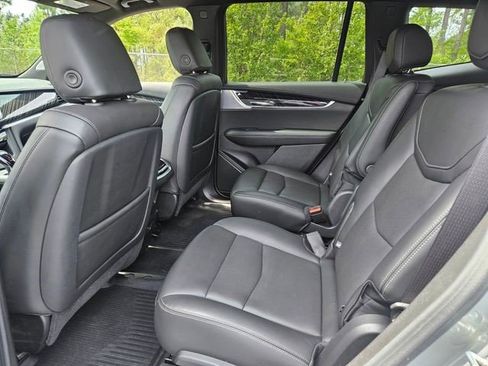 Certified 2024 Cadillac XT6 Premium Luxury w/ LPO, Floor Liner Package FWD image 8