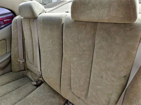 Used 2003 Hyundai Elantra GLS image 11