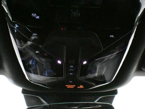 Used 2026 BMW 530i xDrive w/ Premium Package image 22