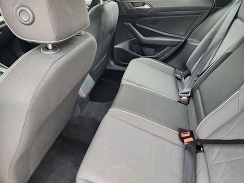 Used 2025 Volkswagen Jetta Sport FWD image 30