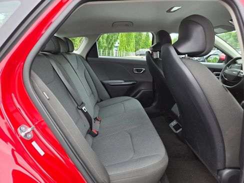 Certified 2025 Kia K4 FWD image 12