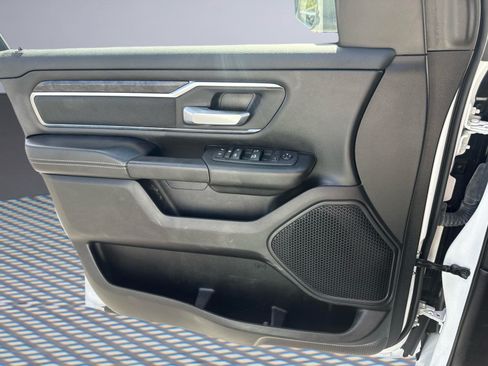 Used 2024 RAM 1500 Big Horn AWD/4WD image 23