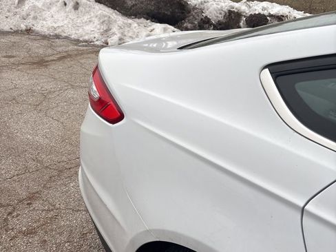 Used 2015 Ford Fusion S image 9