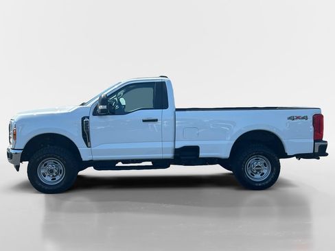Used 2024 Ford F250 XL w/ XL Off-Road Package AWD/4WD image 2