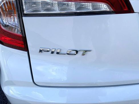 Used 2021 Honda Pilot Elite image 7