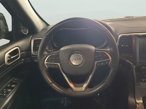 Used 2018 Jeep Grand Cherokee High Altitude AWD/4WD image 22