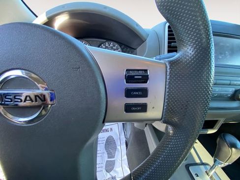 Used 2021 Nissan Frontier S image 20