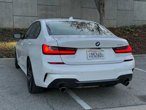 Used 2019 BMW 330i Sedan w/ M Sport Package image 12
