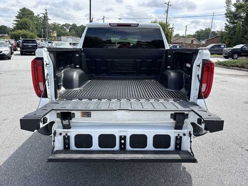 Used 2025 GMC Sierra 1500 SLT AWD/4WD image 25