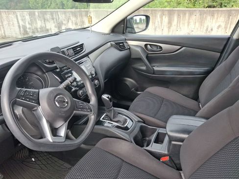 Used 2018 Nissan Rogue Sport S AWD/4WD image 9