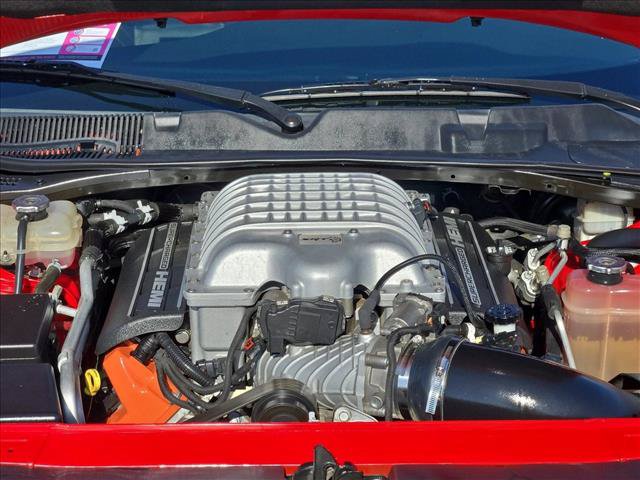 Used 2015 Dodge Challenger SRT Hellcat RWD image 22