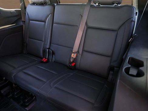 Used 2021 Chevrolet Tahoe LT w/ LT Signature Package image 25