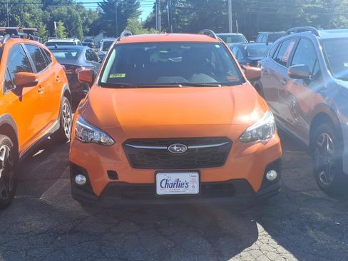 Used 2018 Subaru Crosstrek 2.0i Premium AWD/4WD image 2
