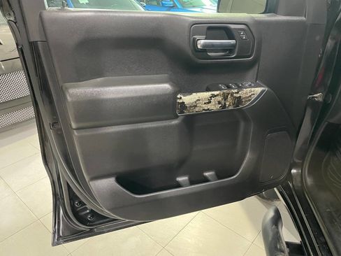 Used 2021 Chevrolet Silverado 1500 Custom Trail Boss w/ Realtree Special Edition image 17